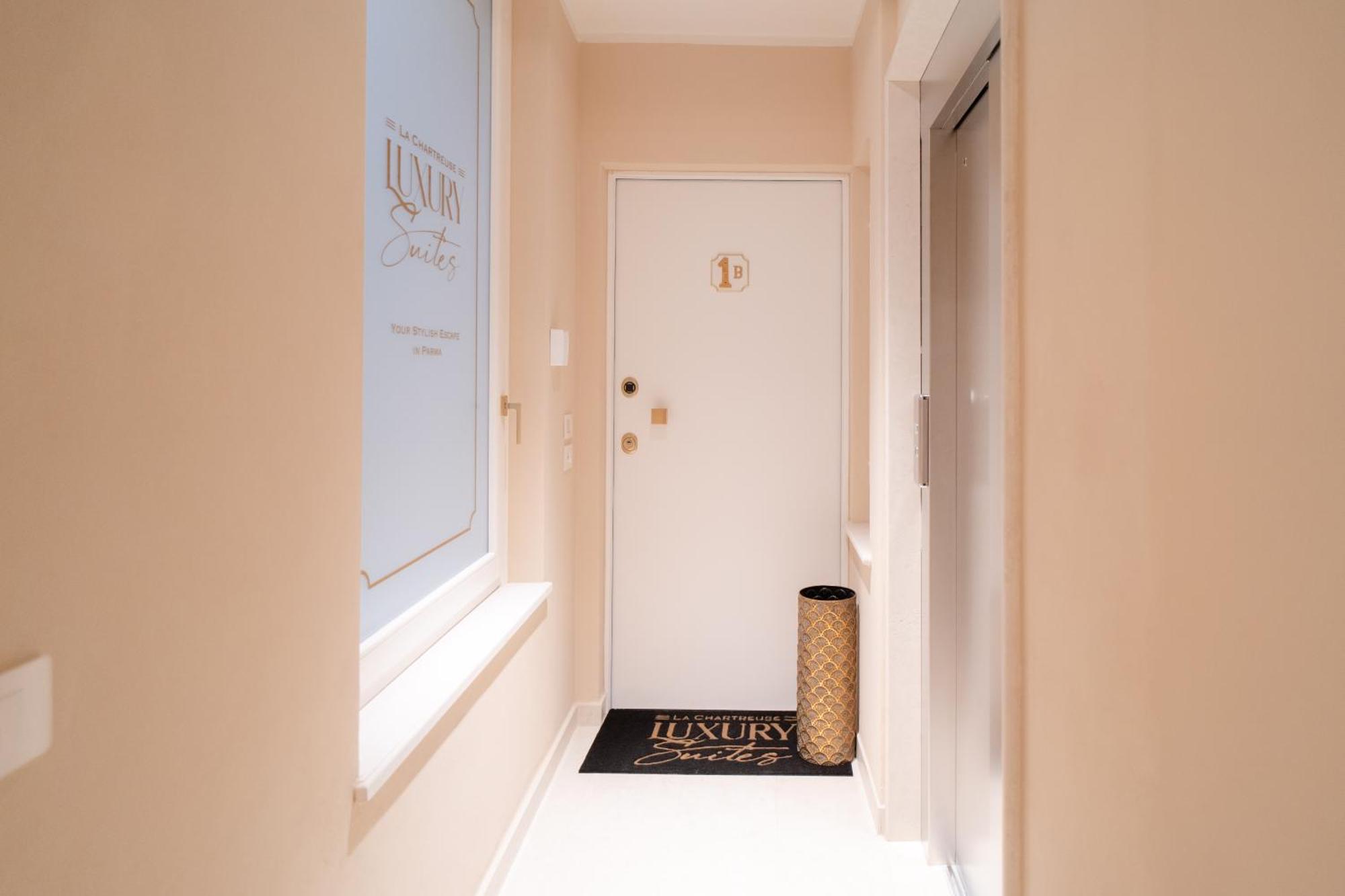 La Chartreuse Luxury Suites Parma Eksteriør bilde